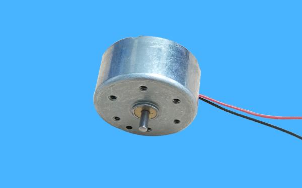 300七彩噴水音箱直流電機(jī) 300七彩噴水音箱直流電機(jī)